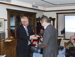 Dr. Karl Schneider und Matthias Quast Dr. Karl Schneider und Matthias Quast